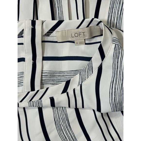 Ann Taylor LOFT Blouse Top M Womens Stripe White Black Short Sleeve Button Back - Picture 5 of 6